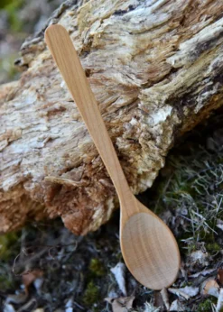 Löffel aus Kirschholz, ca. 23 x 4,5 cm