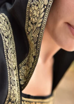 Mittelalterkleid Eleanor mit Kapuze, schwarz