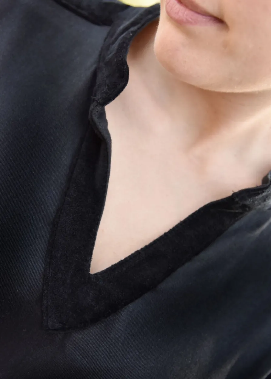 Mittelalterkleid Meira mit Samt-Details, schwarz, Kleid, Samtkleid
