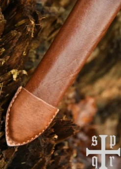 Mittelalterliche Schwertscheide aus Leder mit Gürtel
