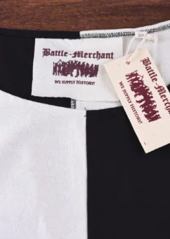 Mittelalter Waffenrock Eckhart, Mi-Parti, natur/schwarz