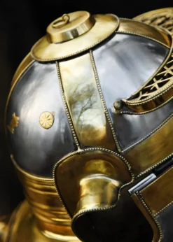 Niedermörmter Italic -H-, Römerhelm, Stahl und Messing
