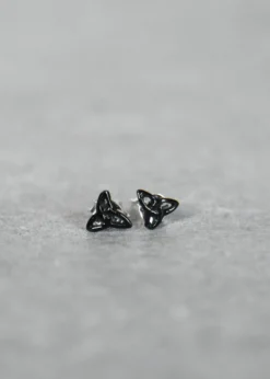 Ohrstecker aus Silber - Keltische Dreiheit, Schwarz, Paar
