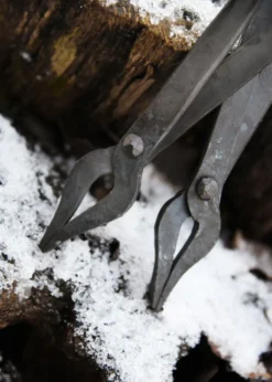 Paar handgeschmiedeter Sarwürkerzangen aus Stahl