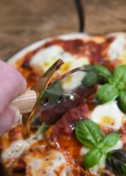 Pizzaschneider Pizzaroller Templer Schwert