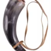 Pulverhorn mit Lederriemen