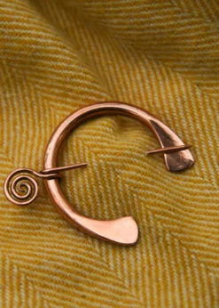 Ringfibel aus Bronze, Fibula