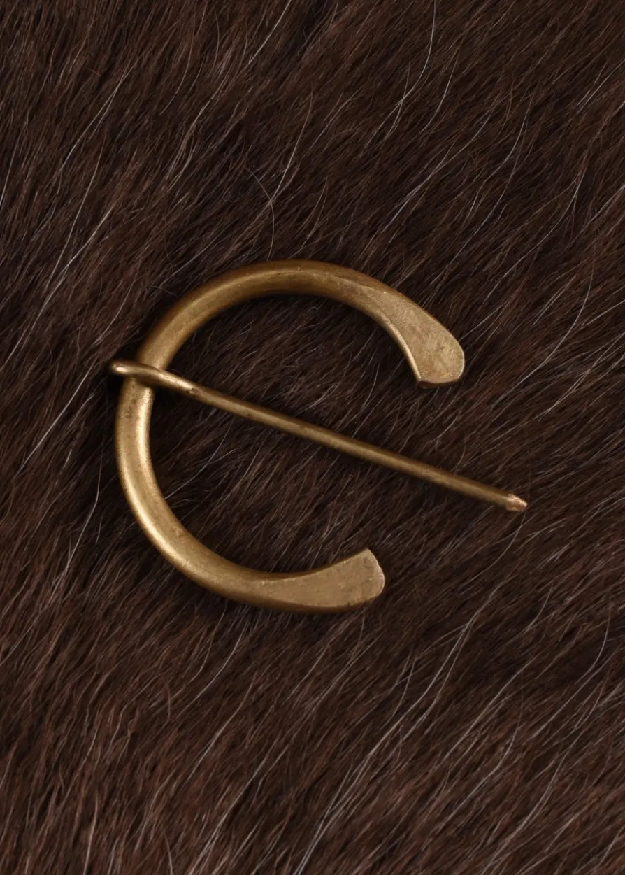 Ringfibel aus Messing