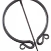 Ringfibel, rund, doppelt eingerollt, handgeschmiedet