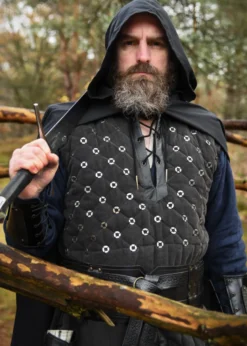 Ärmelloser Gambeson mit handgefertigen Details, schwarz