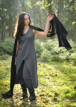 Ärmelloses Kleid Ilora mit Schal/Gürtel, grau