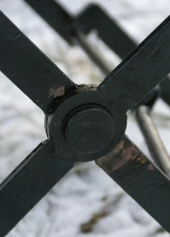 Römischer Klapphocker, Stahl und Leder