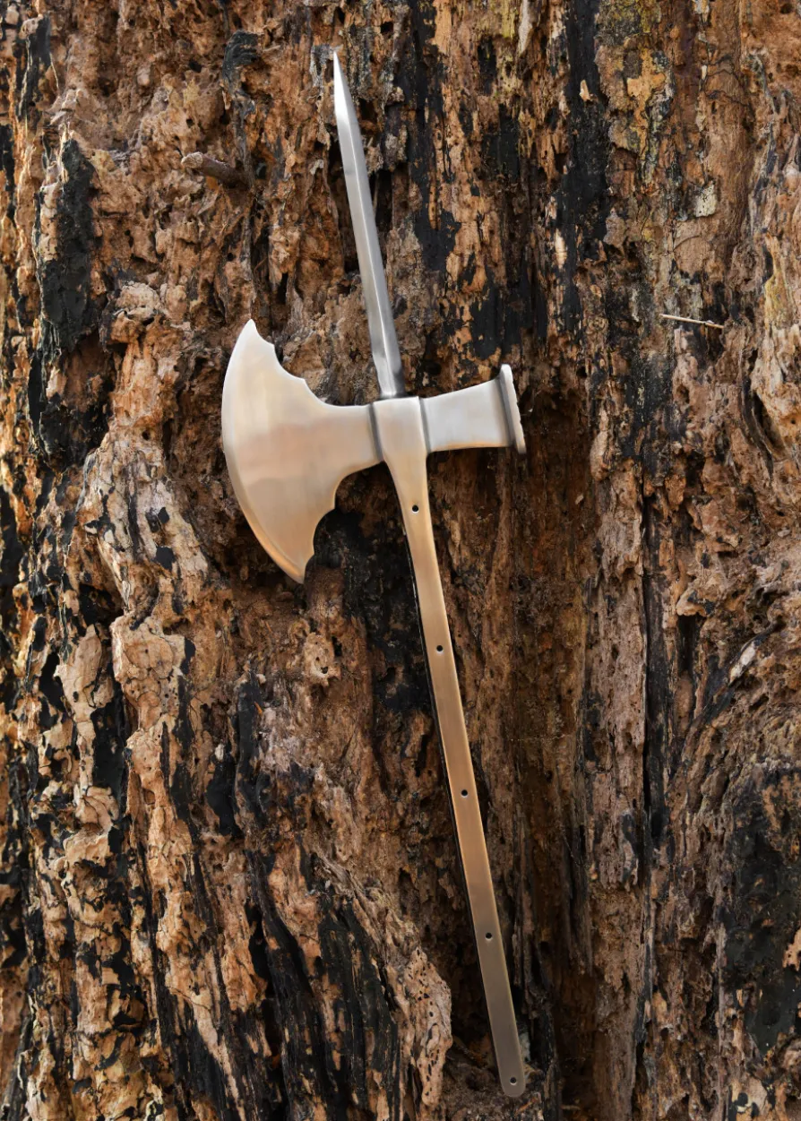 Schlachtaxt mit Hammer
