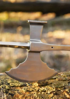 Schlachtaxt mit Hammer