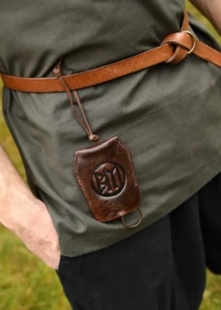Schlüsselanhänger aus Leder mit Prägung, braun