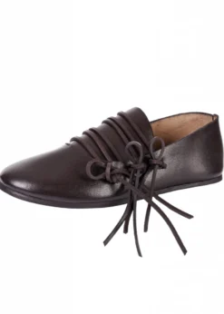 Schnürschuh, Spätmittelalter