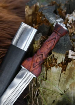 Schottischer Dirk mit Scheide