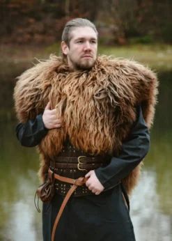 Schulterfell, Fellumhang Berserker Braun
