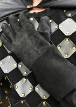 Stulpenhandschuhe aus Wildleder, schwarz