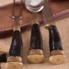3-teiliges Mittelalterbesteck mit Lederetui, Horngriff