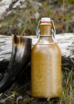 Tonflasche mit Bügelverschluss, 0,5 Liter