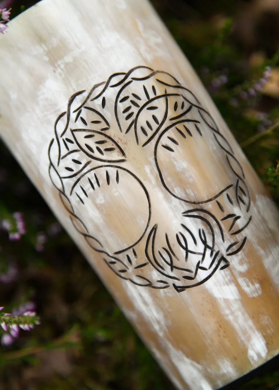 Trinkbecher aus Horn - Yggdrasil