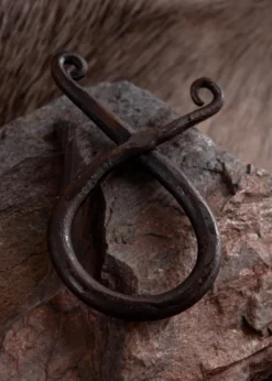 Trollkreuz-Anhänger aus Eisen