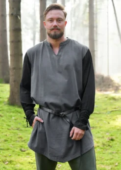 Tunika Ruvan mit Schnürung, grau