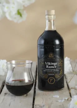 Vikinge Runer - Met, 14% Vol., 0,75l Flasche - Dansk Mjød