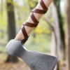 Wikinger-Axt aus Stahl, gegossen, Typ F, mit Gravur und Lederwicklung