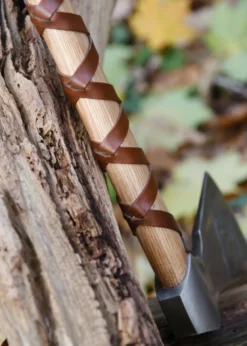 Wikinger-Axt aus Stahl, gegossen, Typ F, mit Gravur und Lederwicklung
