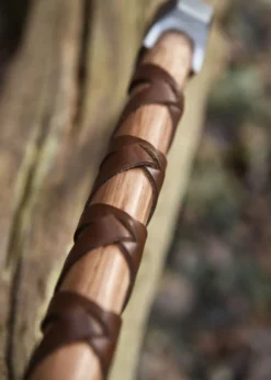 Wikinger-Axt aus Stahl, gegossen, Typ M, mit Gravur und Lederwicklung