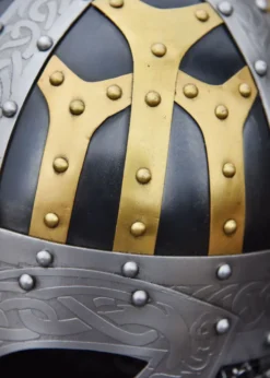 Wikinger Brillenhelm, Spangenhelm mit Brünne