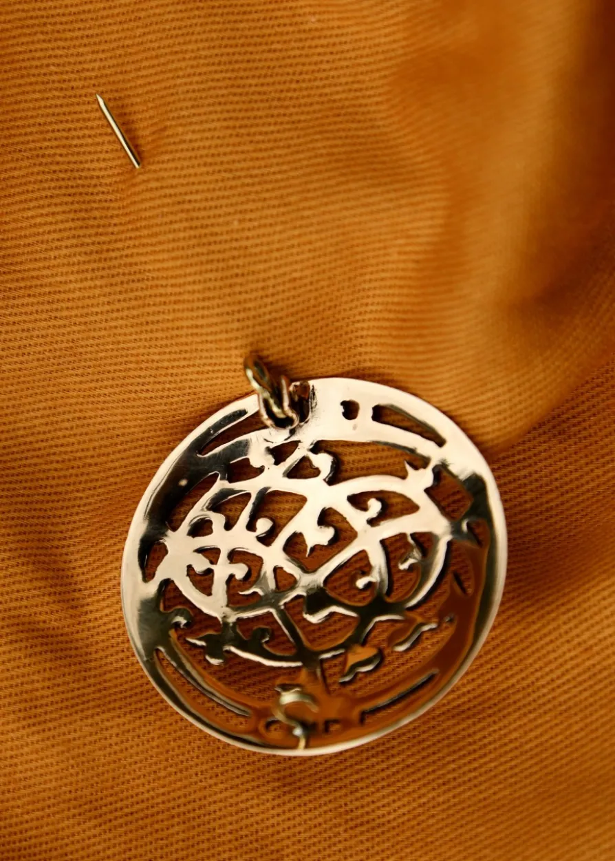 Wikinger Brosche im Urnes Stil aus Bronze