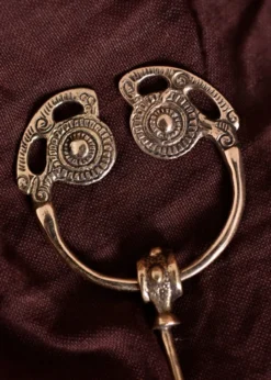 Wikingerfibel aus Goldsborough, Messing