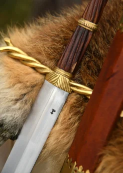 'Writhen Hilt'-Schwert mit gewundenem Griff u. Scheide (Royal Armouries), 15. Jh